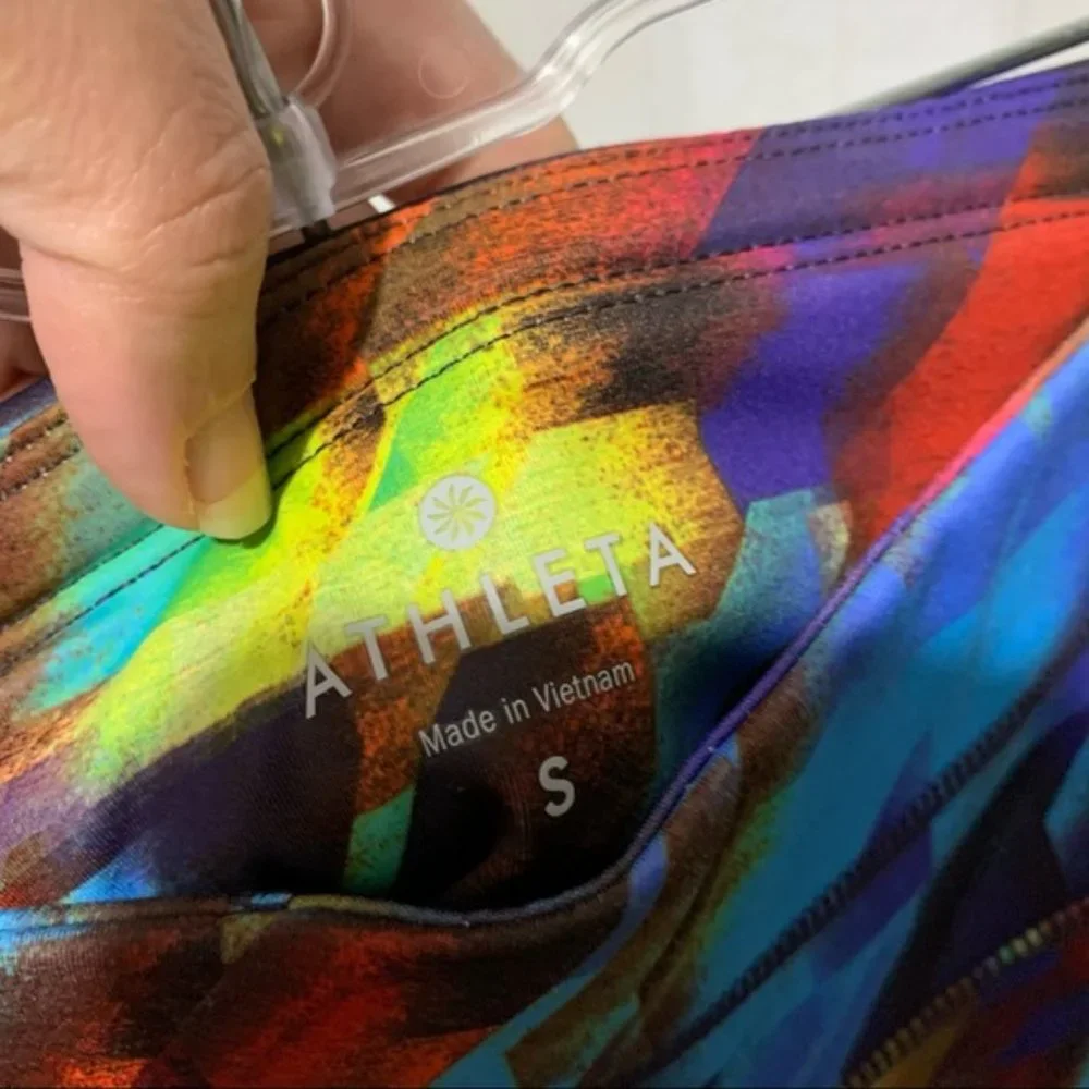 ATHLETA colorburst sonar leggings size Small - Picture 9 of 10
